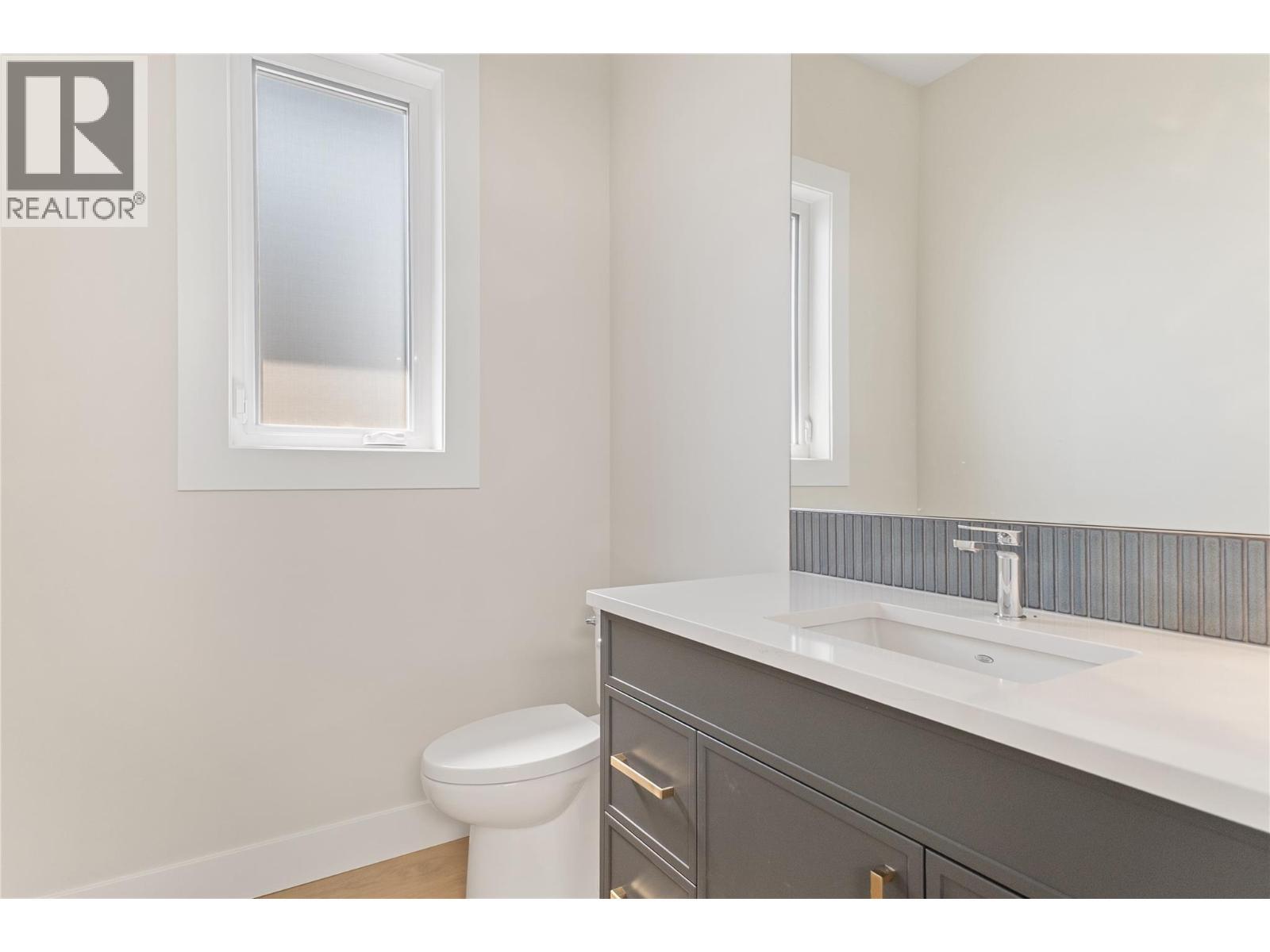 258 Summer Wood Drive, Kelowna, BC