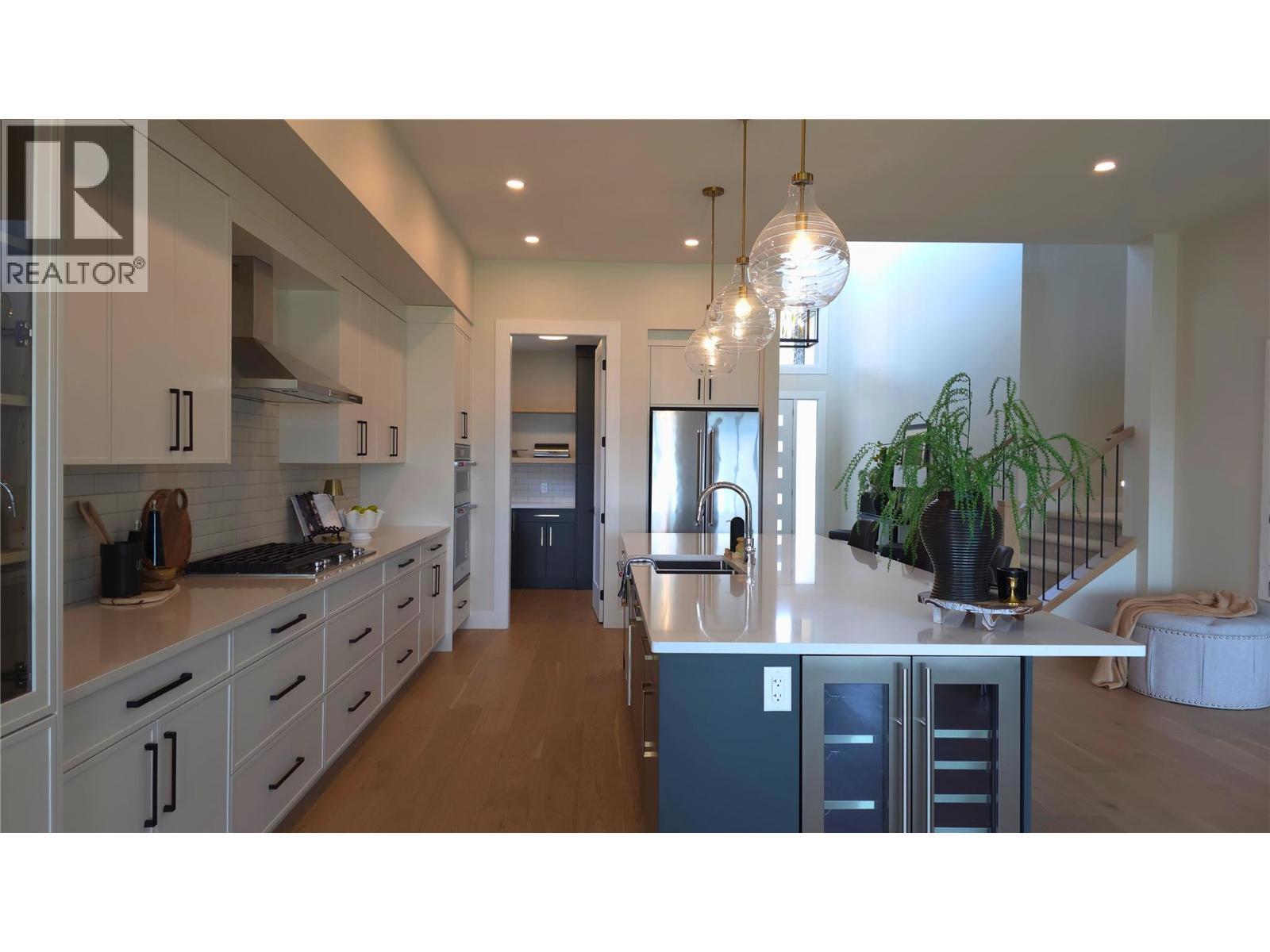 258 Summer Wood Drive, Kelowna, BC