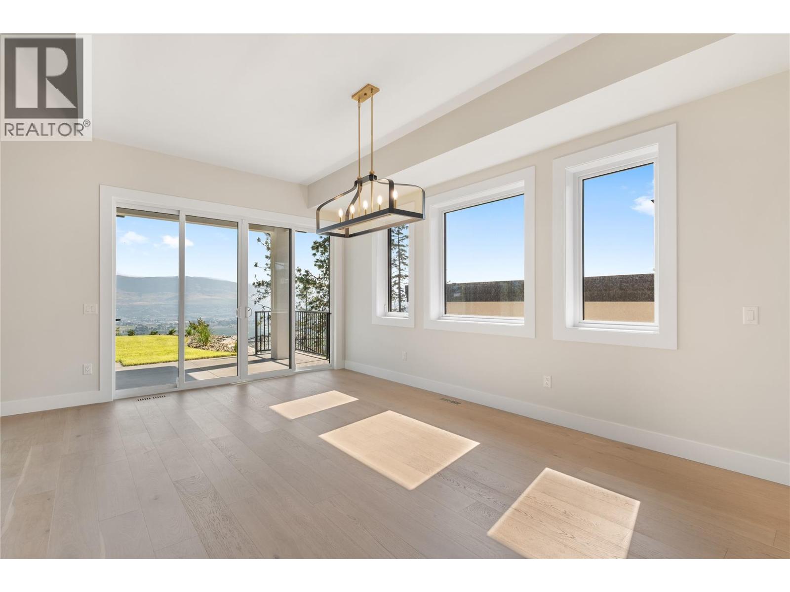 258 Summer Wood Drive, Kelowna, BC