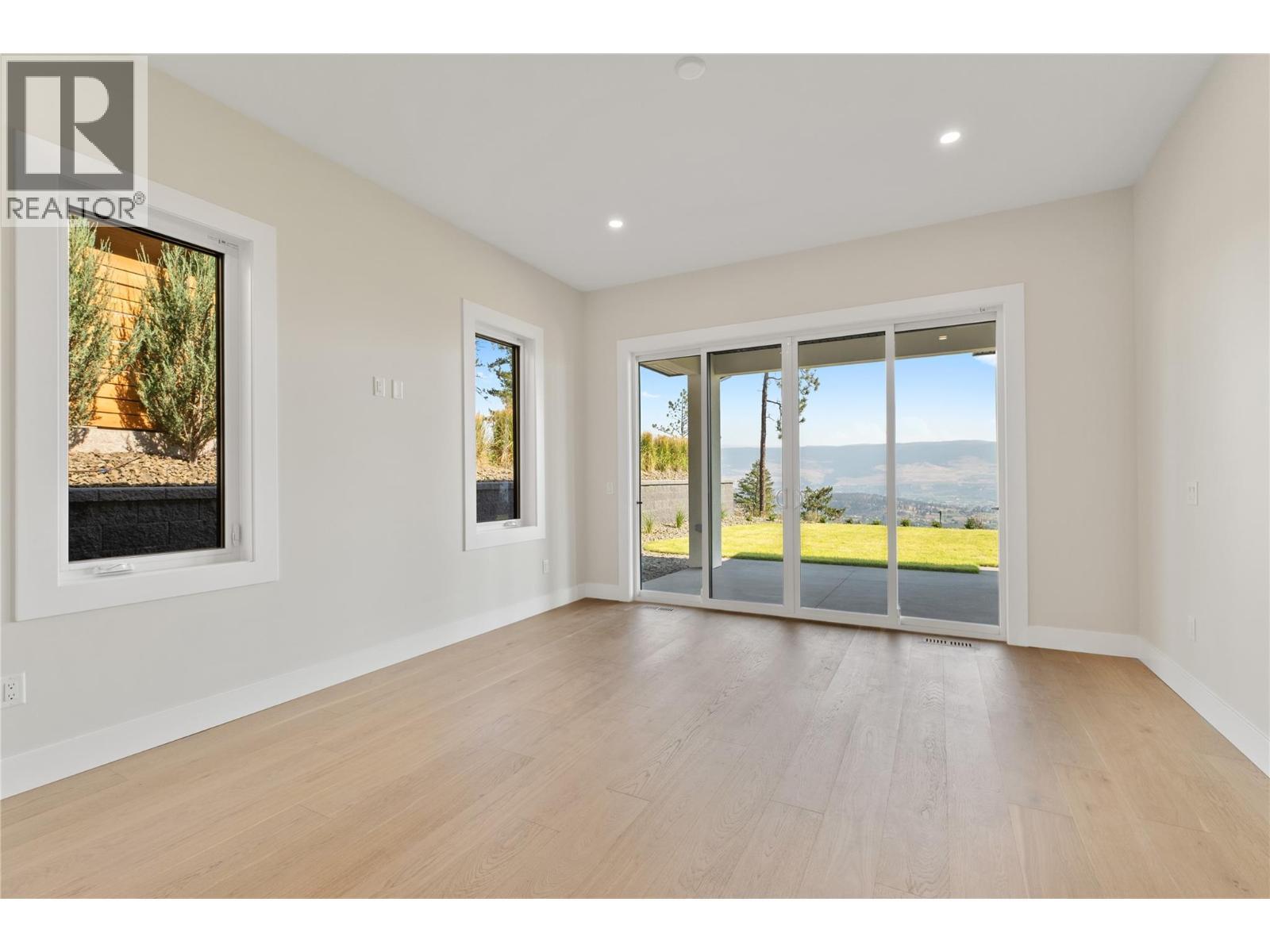 258 Summer Wood Drive, Kelowna, BC