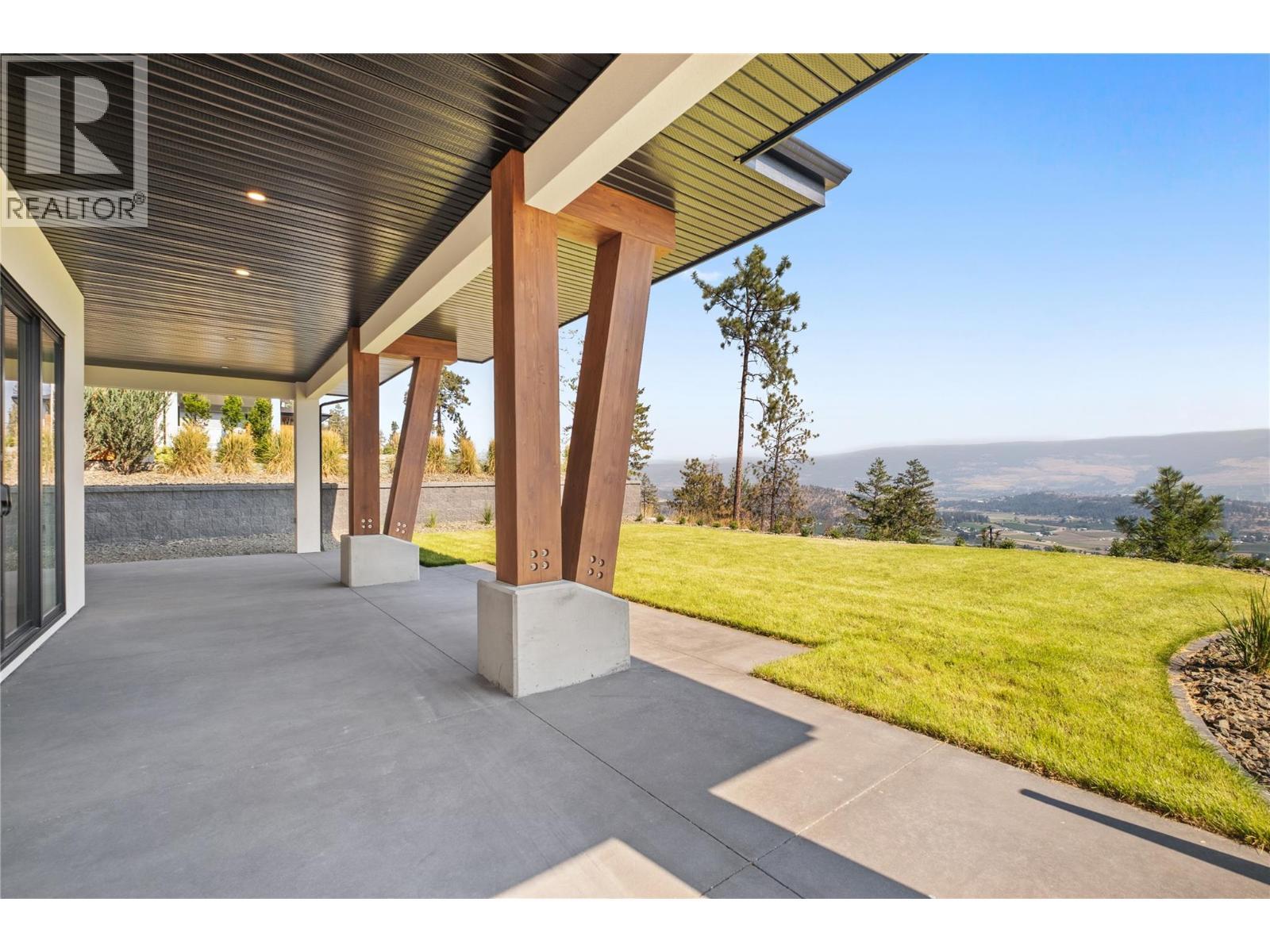 258 Summer Wood Drive, Kelowna, BC
