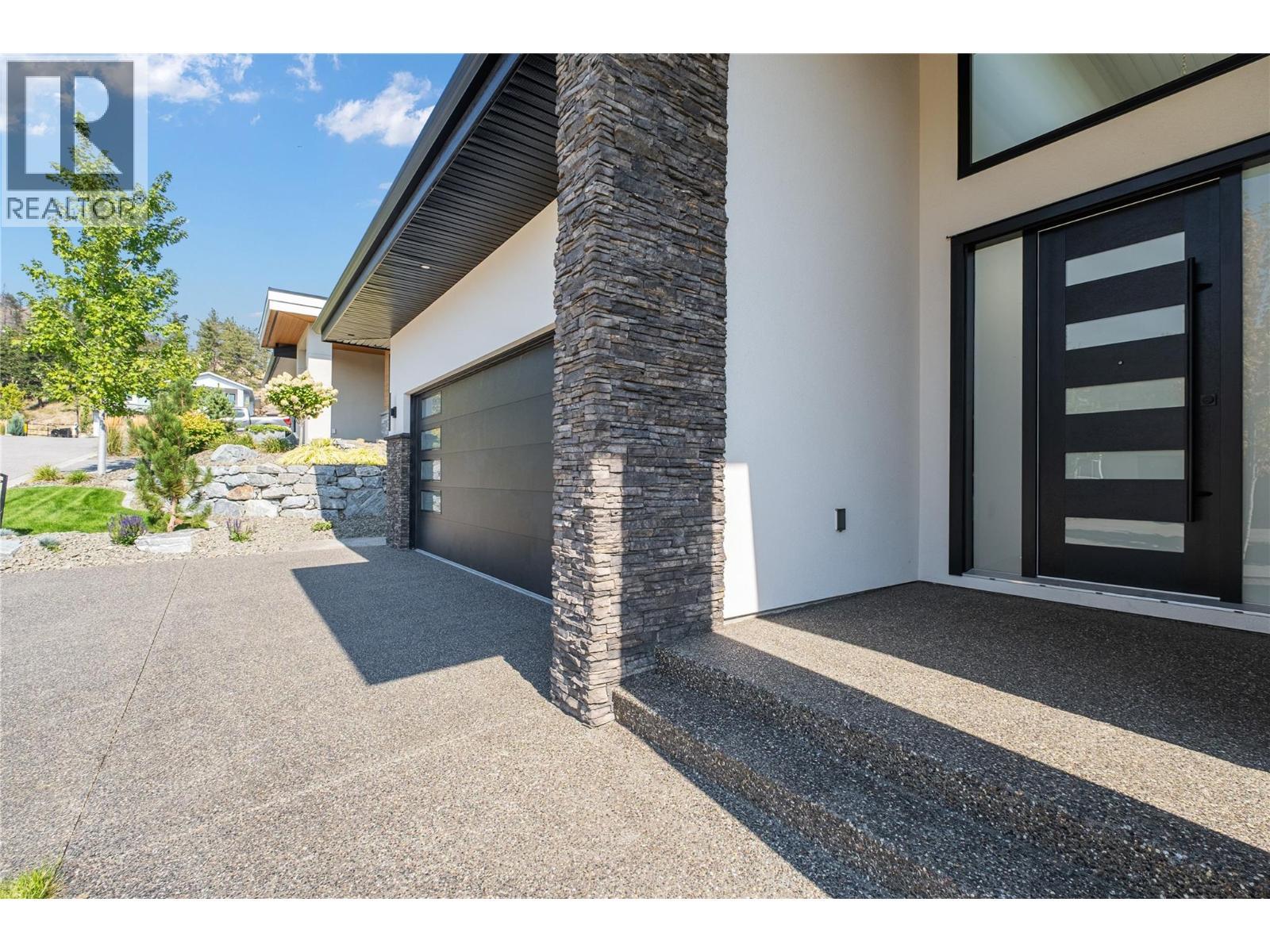 258 Summer Wood Drive, Kelowna, BC