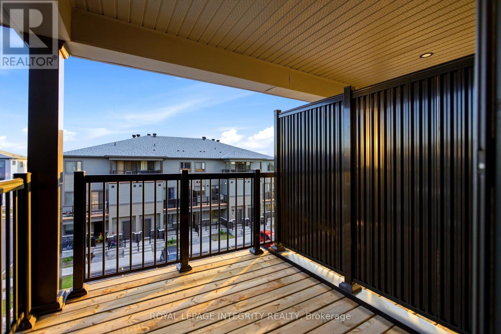 302 Parnian Private, Ottawa, ON