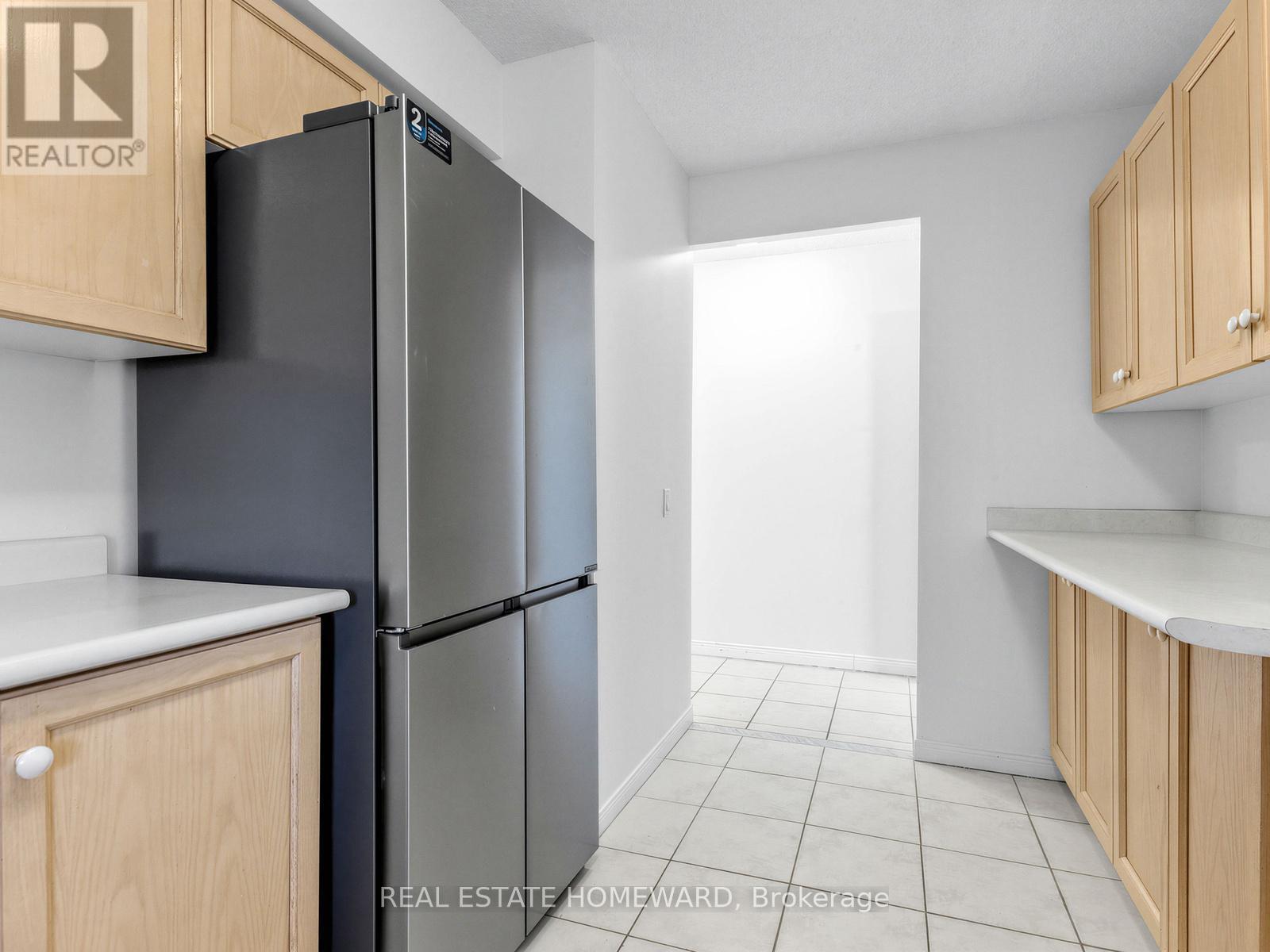 Kitchen has cupboard space that rivals a big home - 1102 - 2800 Warden Avenue, Toronto, ON