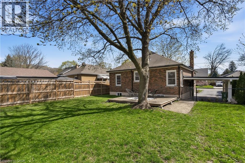 31 Cameron Avenue, Dundas, ON