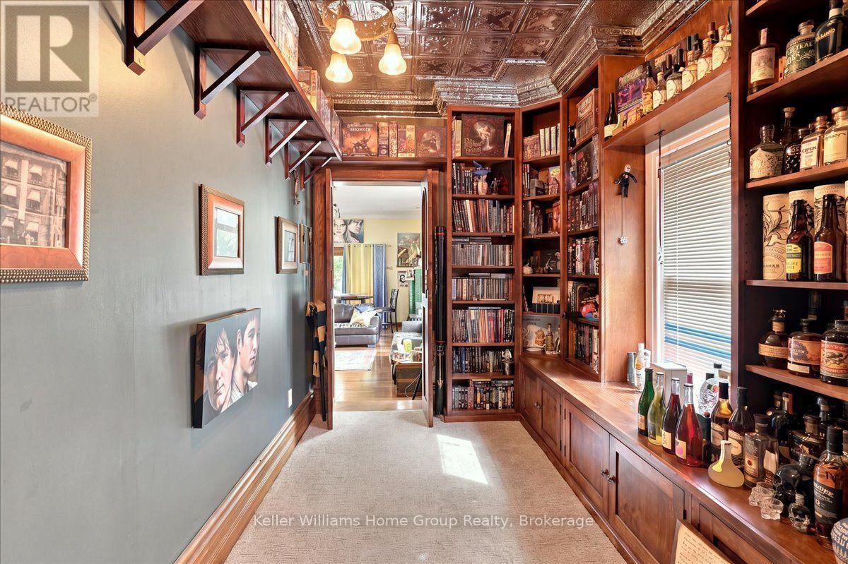 401 Laurel Street, Cambridge, ON