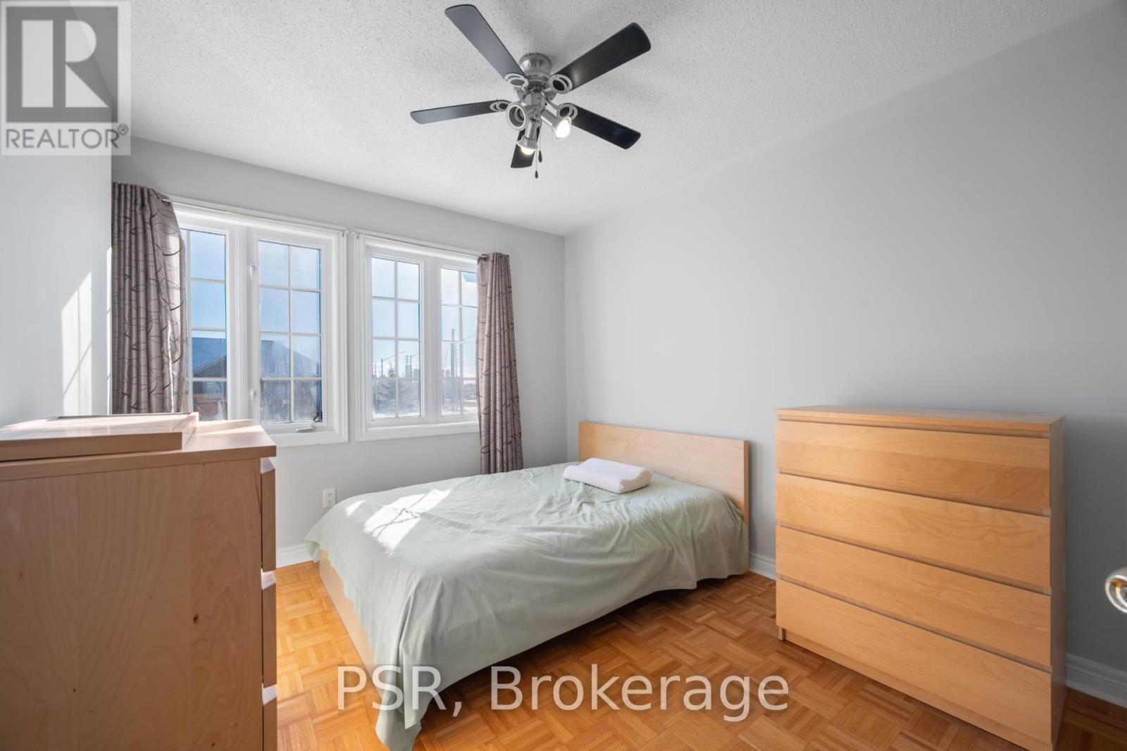17 Andrika Court, Mississauga, ON