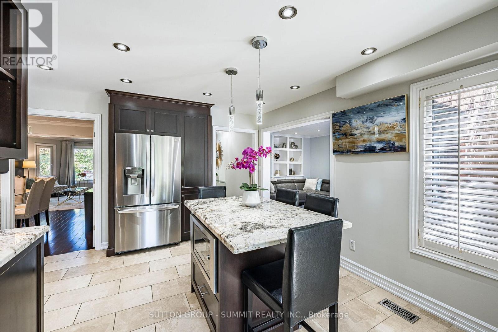 4594 Gatineau Avenue, Mississauga, ON
