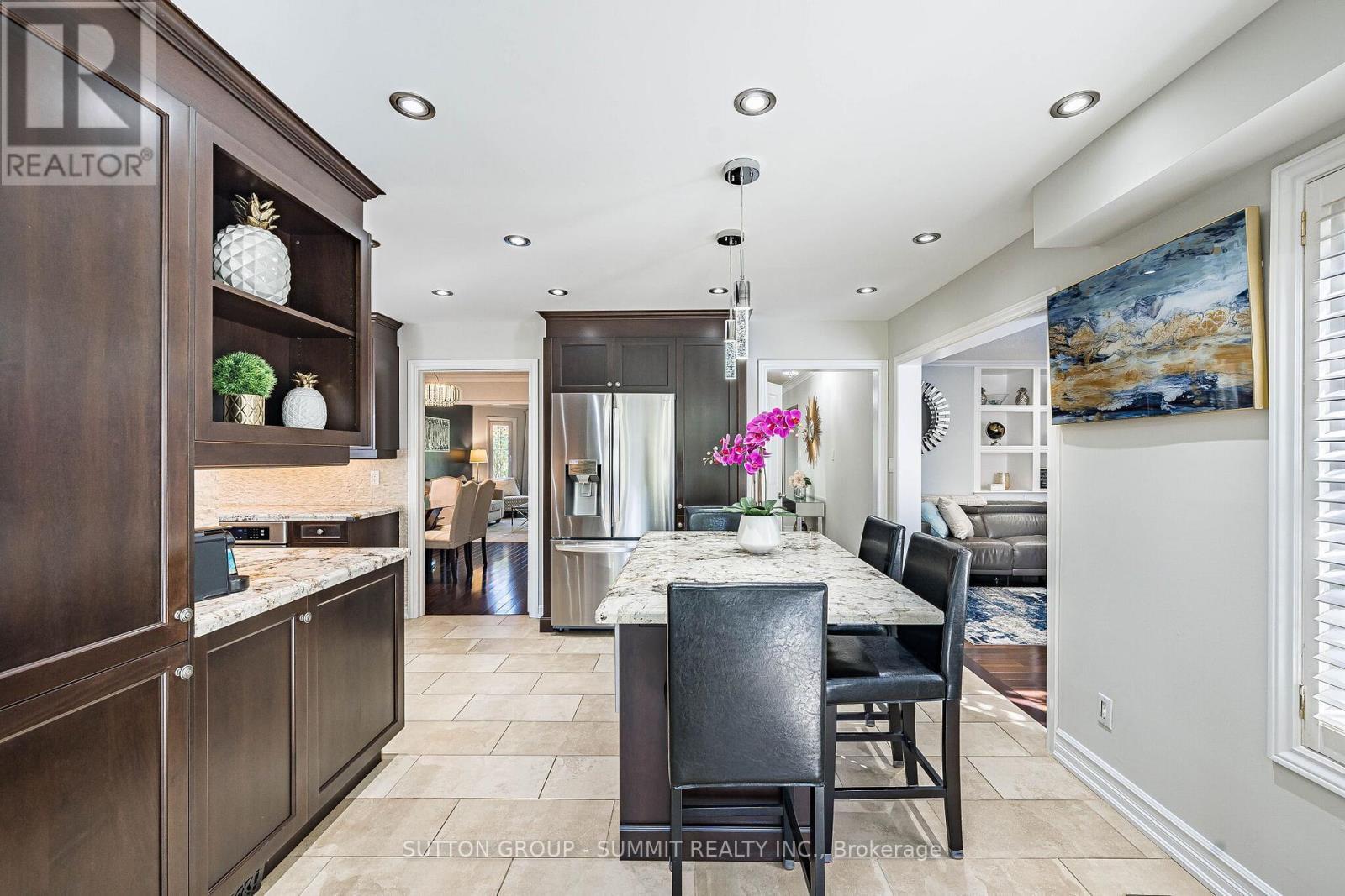 4594 Gatineau Avenue, Mississauga, ON