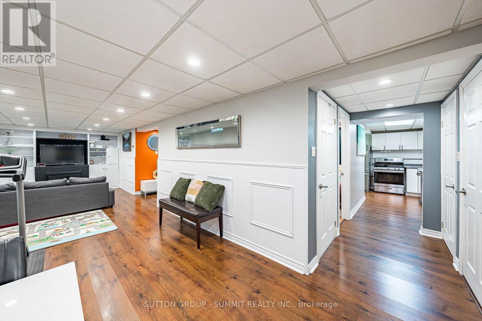 4594 Gatineau Avenue, Mississauga, ON