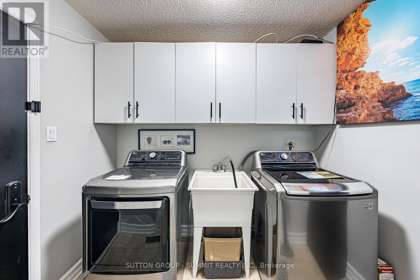 4594 Gatineau Avenue, Mississauga, ON