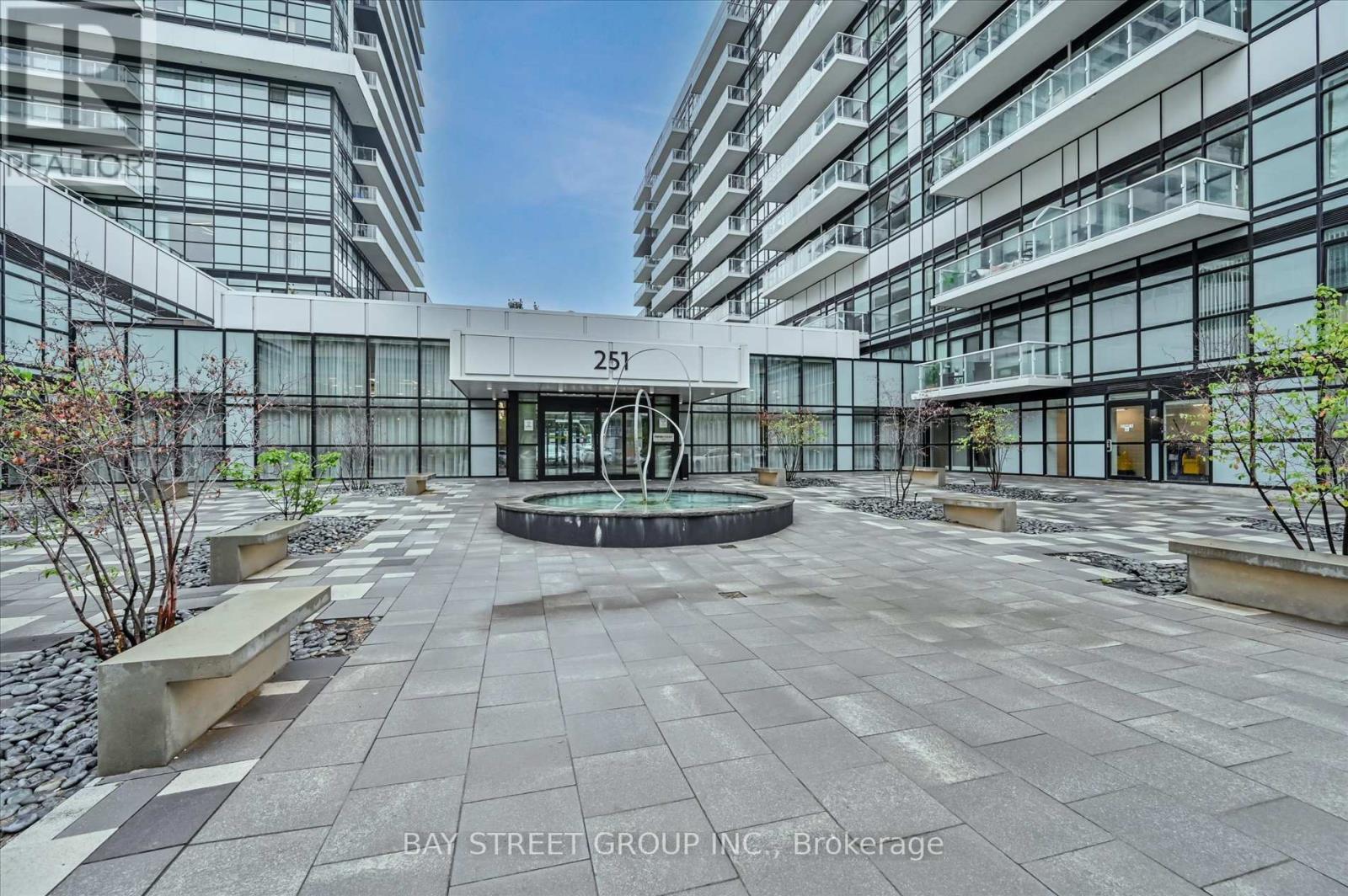 1604 - 251 Manitoba Street, Toronto, ON