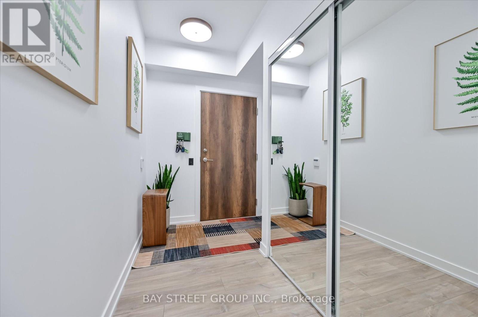 1604 - 251 Manitoba Street, Toronto, ON