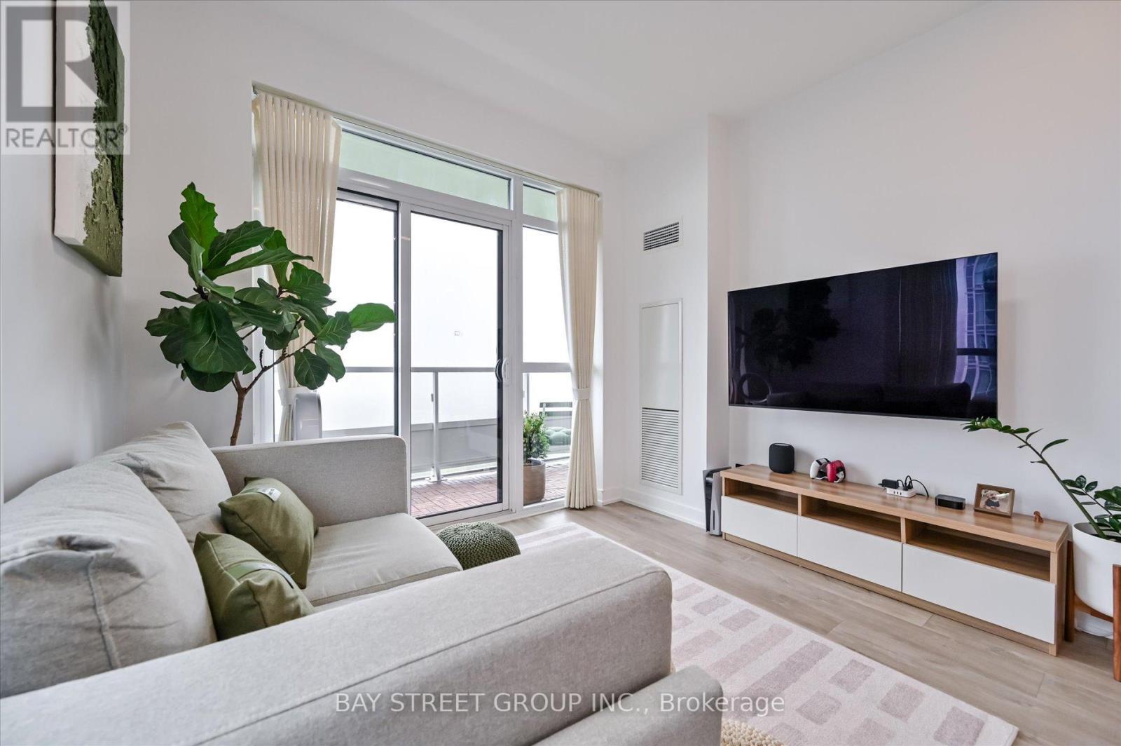 1604 - 251 Manitoba Street, Toronto, ON