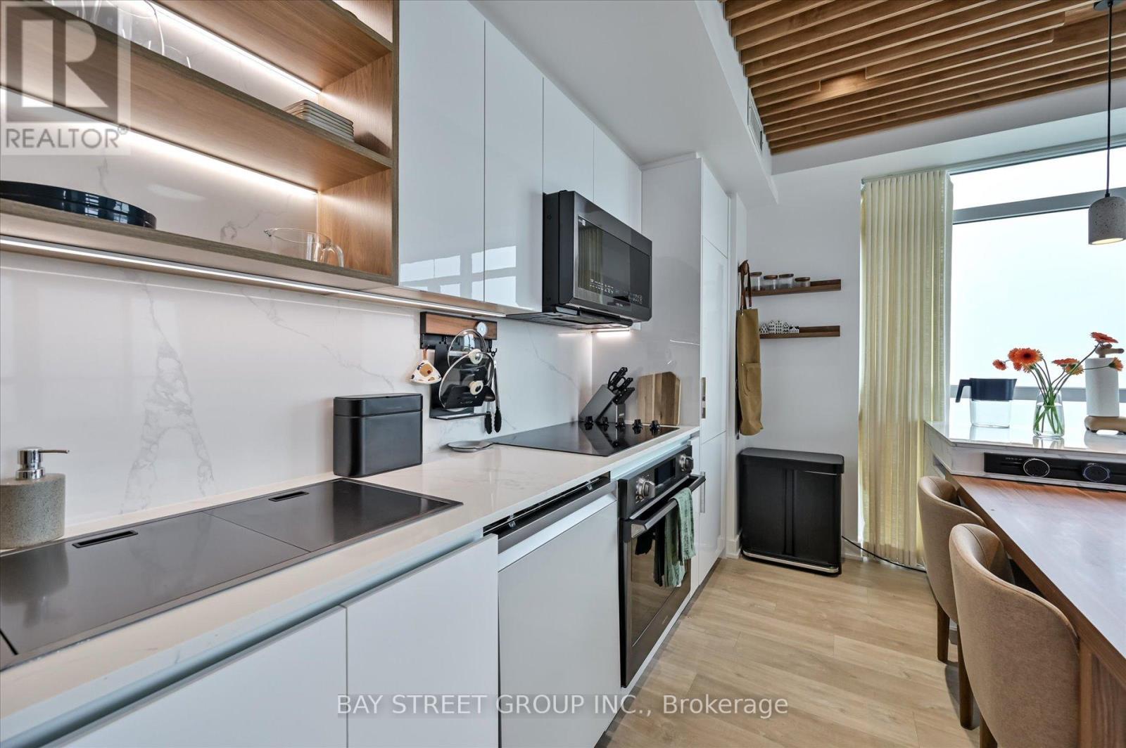 1604 - 251 Manitoba Street, Toronto, ON