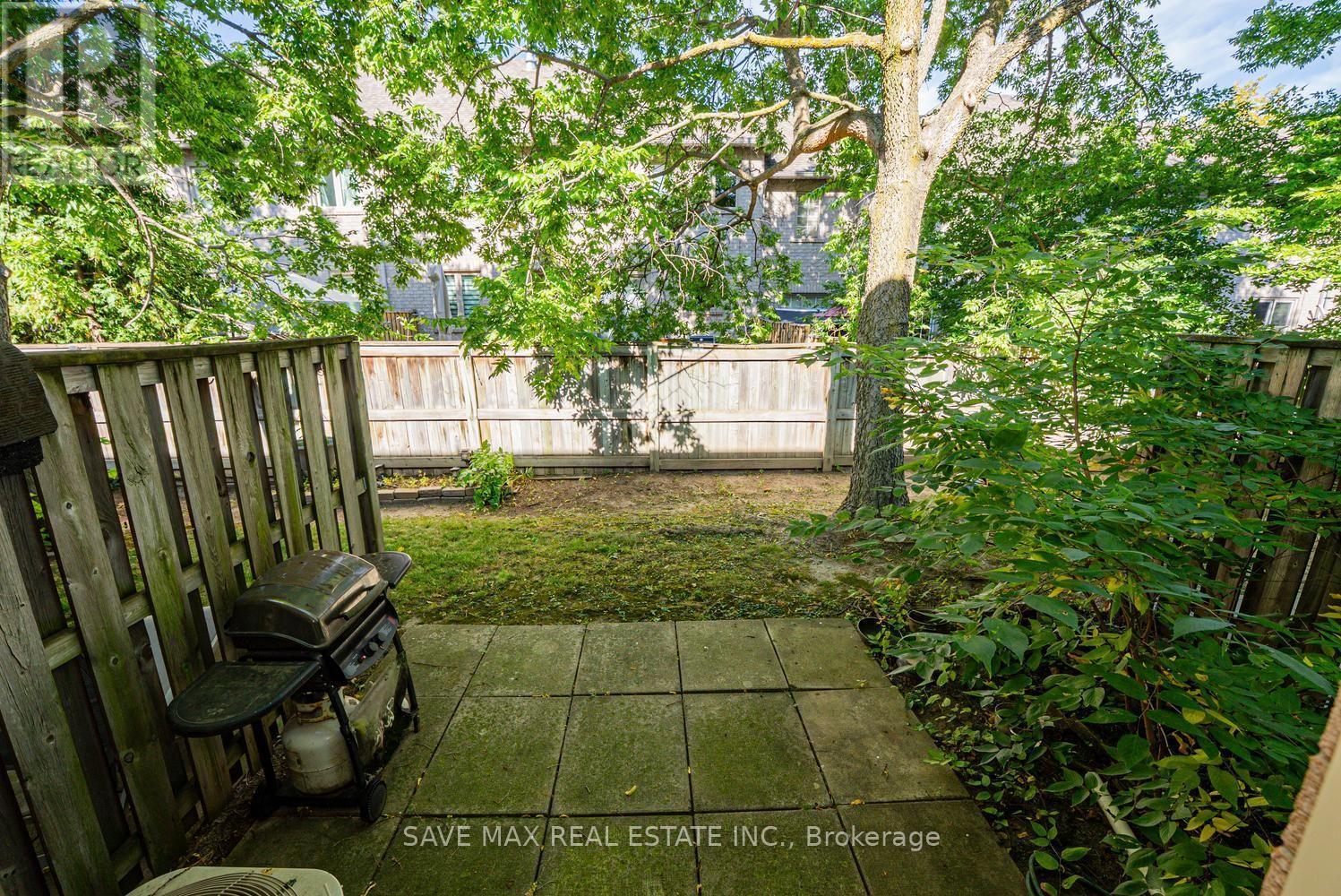 20 - 455 Apache Court, Mississauga, ON