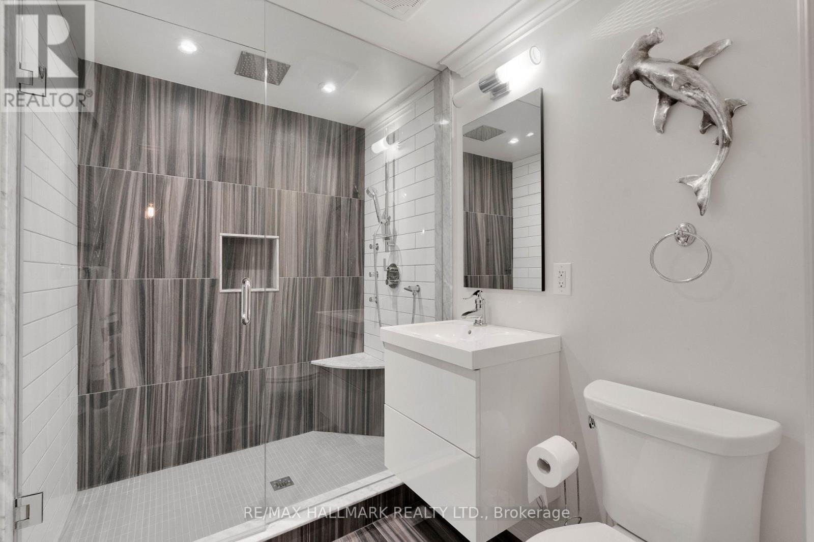 Lower level bathroom - 3458 Skipton Lane, Oakville, ON