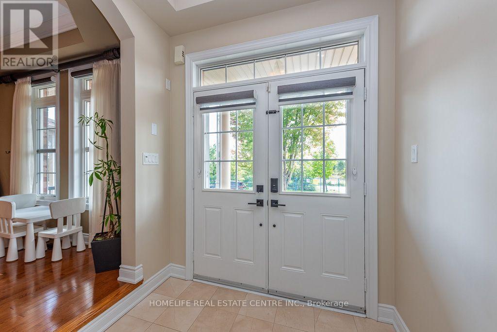 26 Imperial Lakes Drive, Brampton, ON
