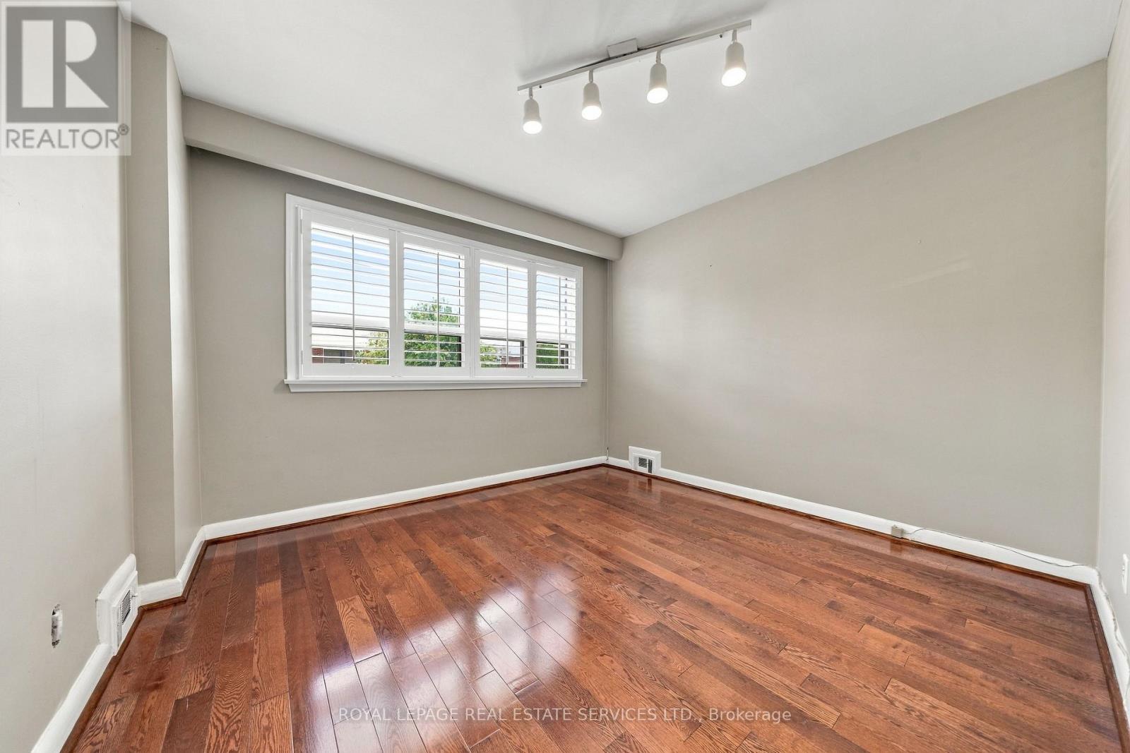 81 Letchworth Crescent, Toronto, ON
