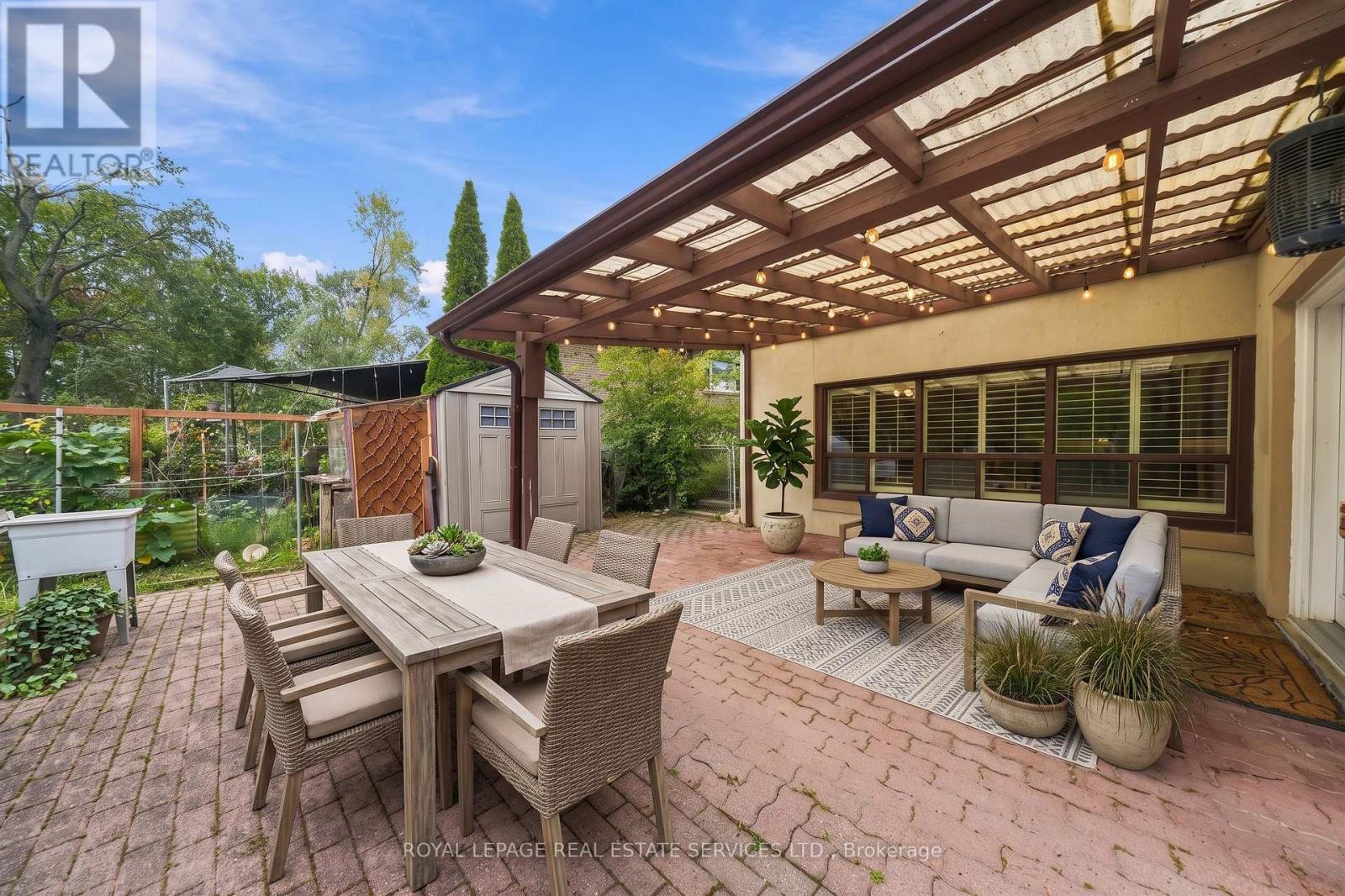 Virtually Staged - 81 Letchworth Crescent, Toronto, ON