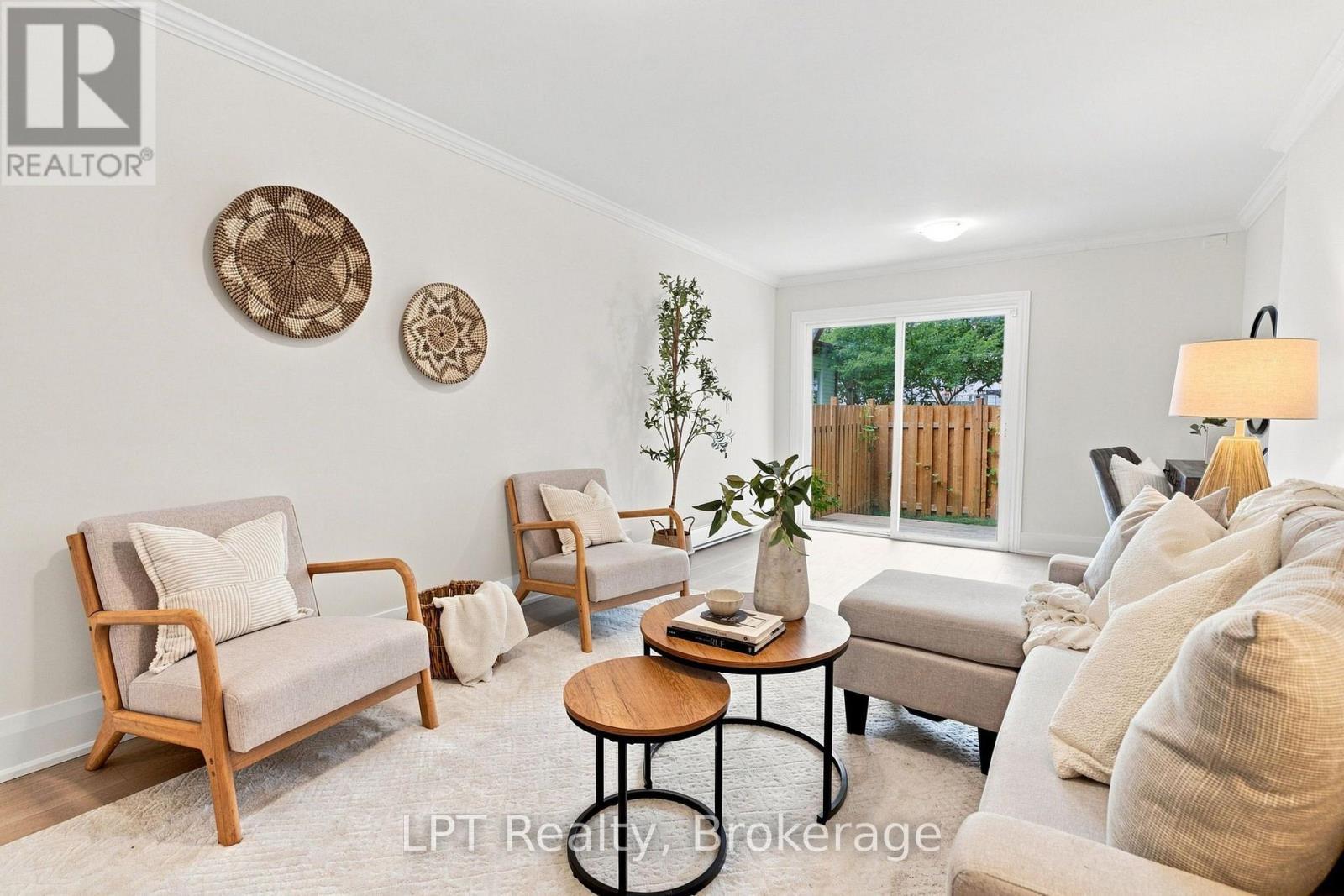 112 Olive Avenue, Oshawa (Central), ON