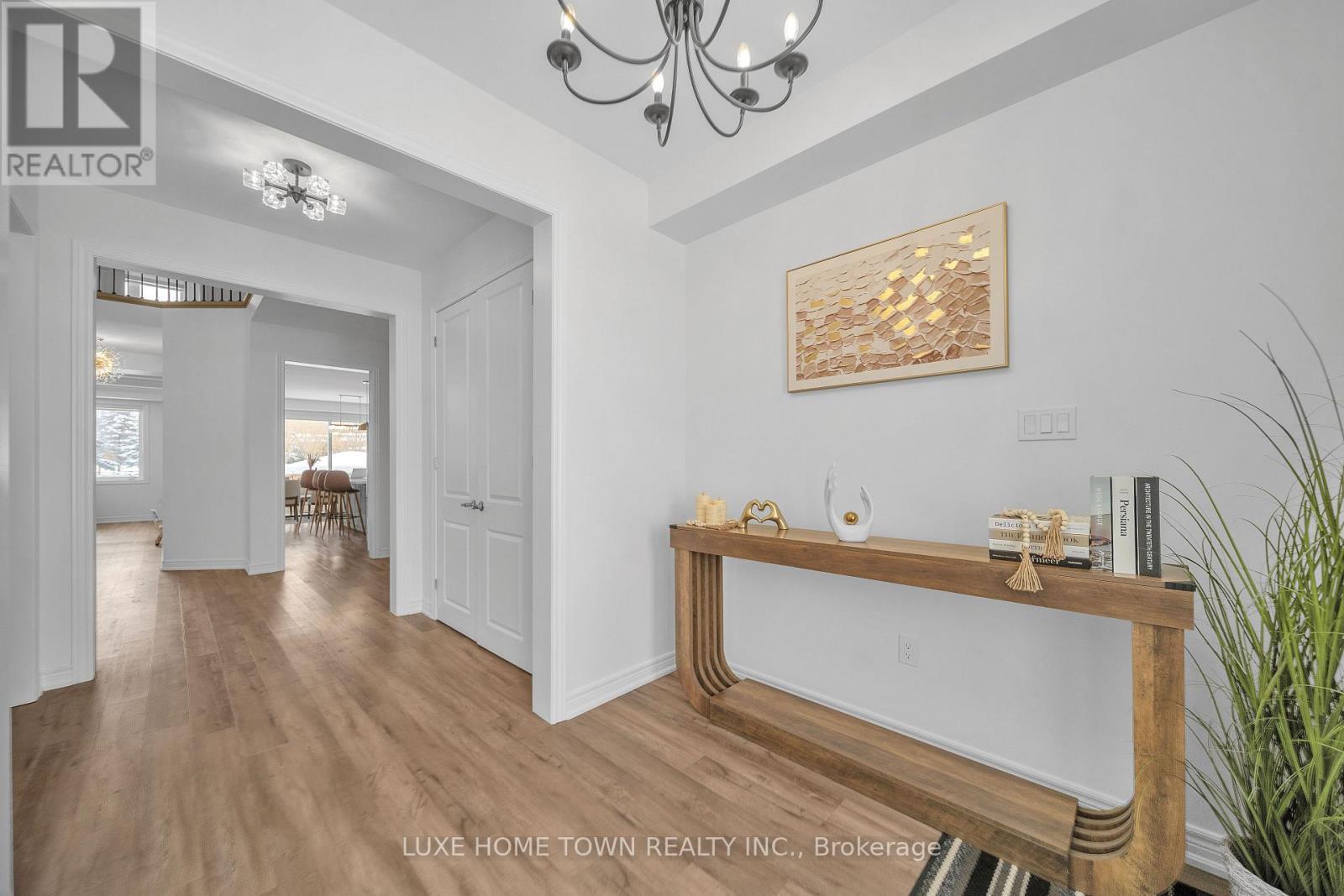 136 Harpin Way E, Centre Wellington, ON