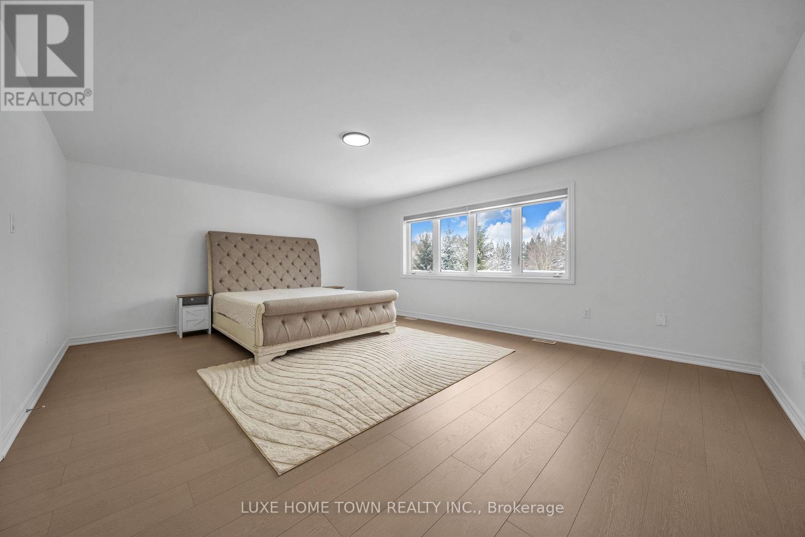 136 Harpin Way E, Centre Wellington, ON