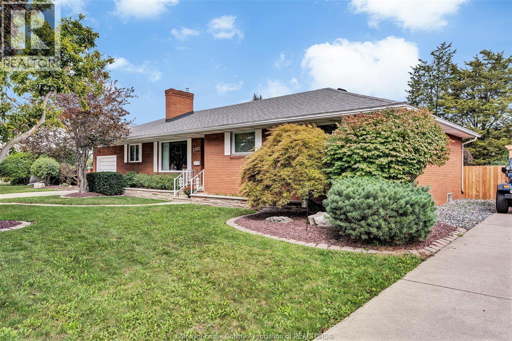 2360 Leonard Road, Windsor, ON