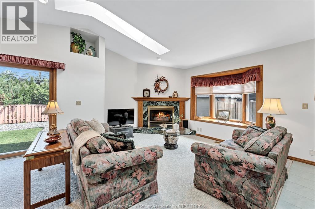 2360 Leonard Road, Windsor, ON