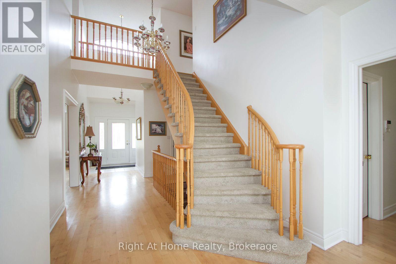 2096 Stornoway Street, Oshawa (Kedron), ON