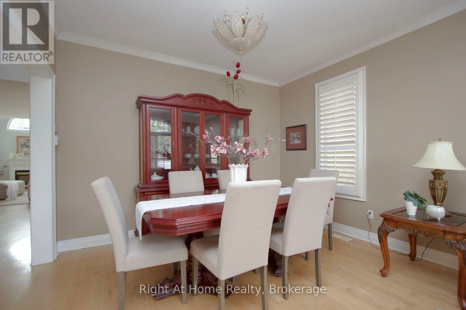 2096 Stornoway Street, Oshawa (Kedron), ON