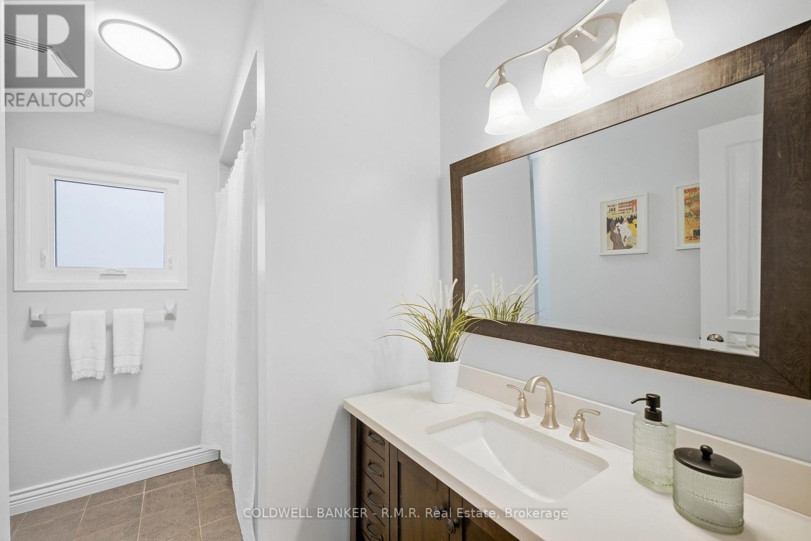 6 Merchants Avenue, Whitby (Williamsburg), ON