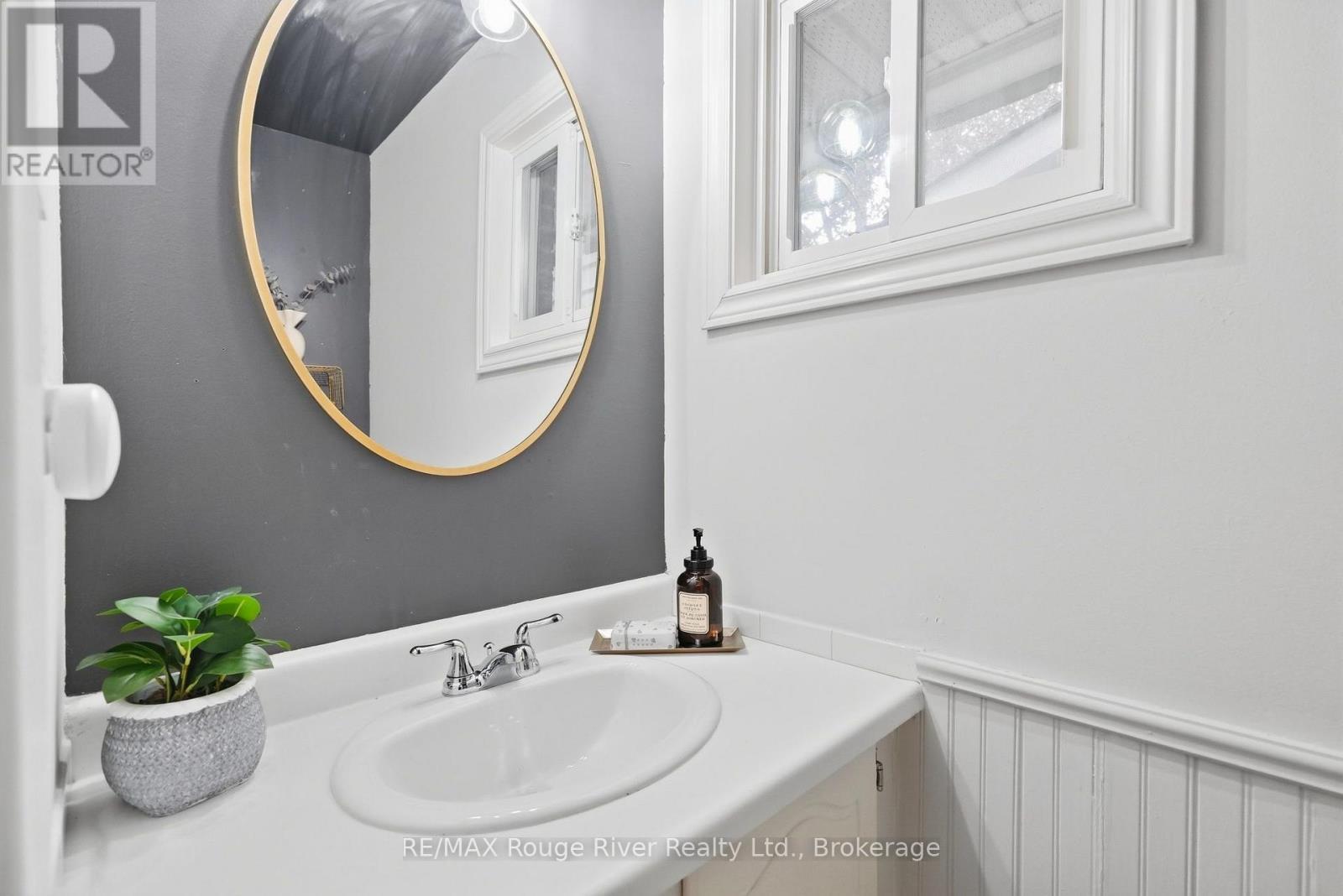 313 Lupin Drive, Whitby (Downtown Whitby), ON