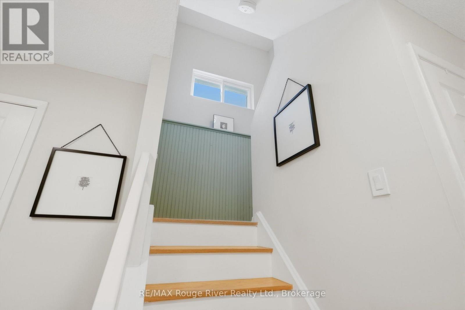 313 Lupin Drive, Whitby (Downtown Whitby), ON