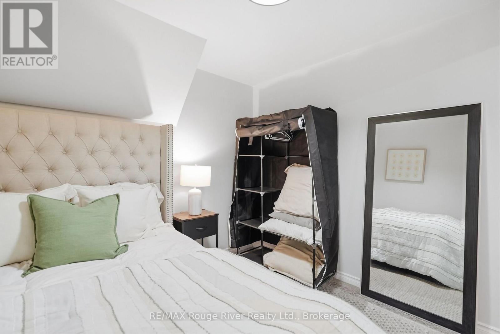 313 Lupin Drive, Whitby (Downtown Whitby), ON