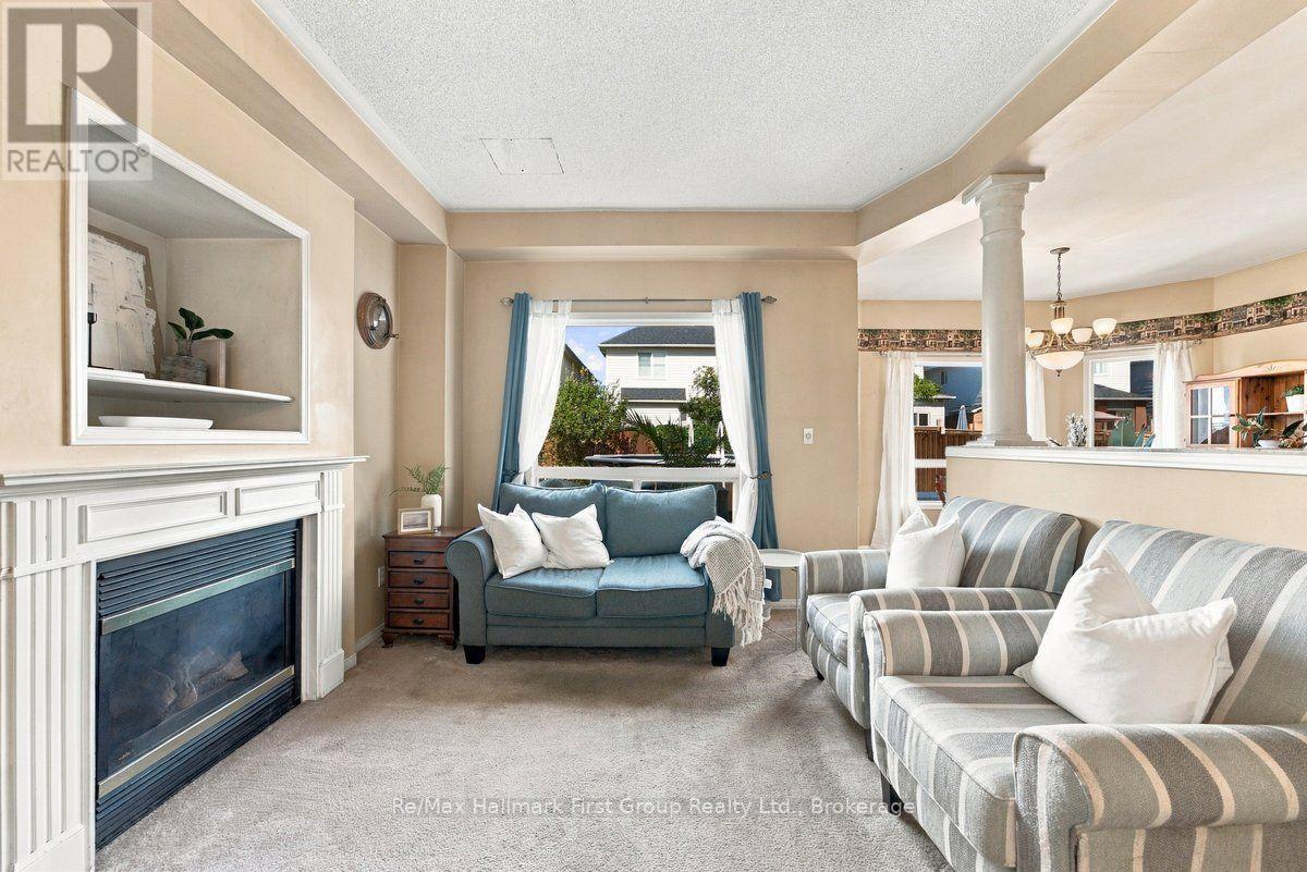 120 Point Hope Place, Whitby (Port Whitby), ON