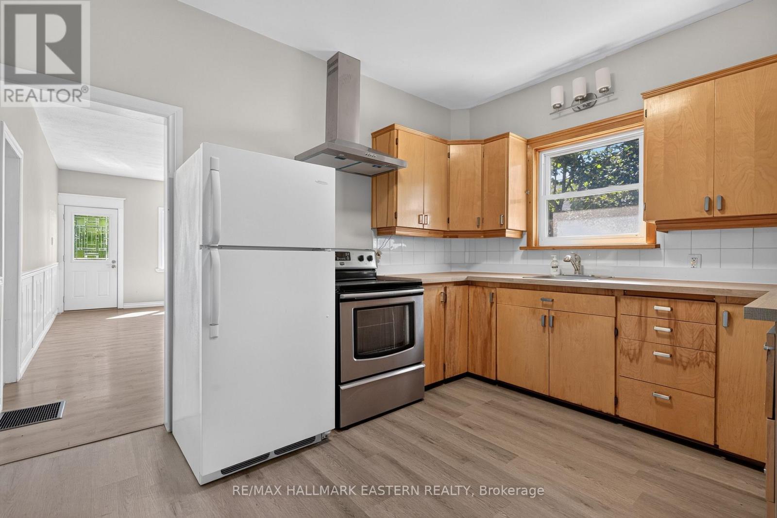 164 Prince Street, Peterborough (Town Ward 3), ON