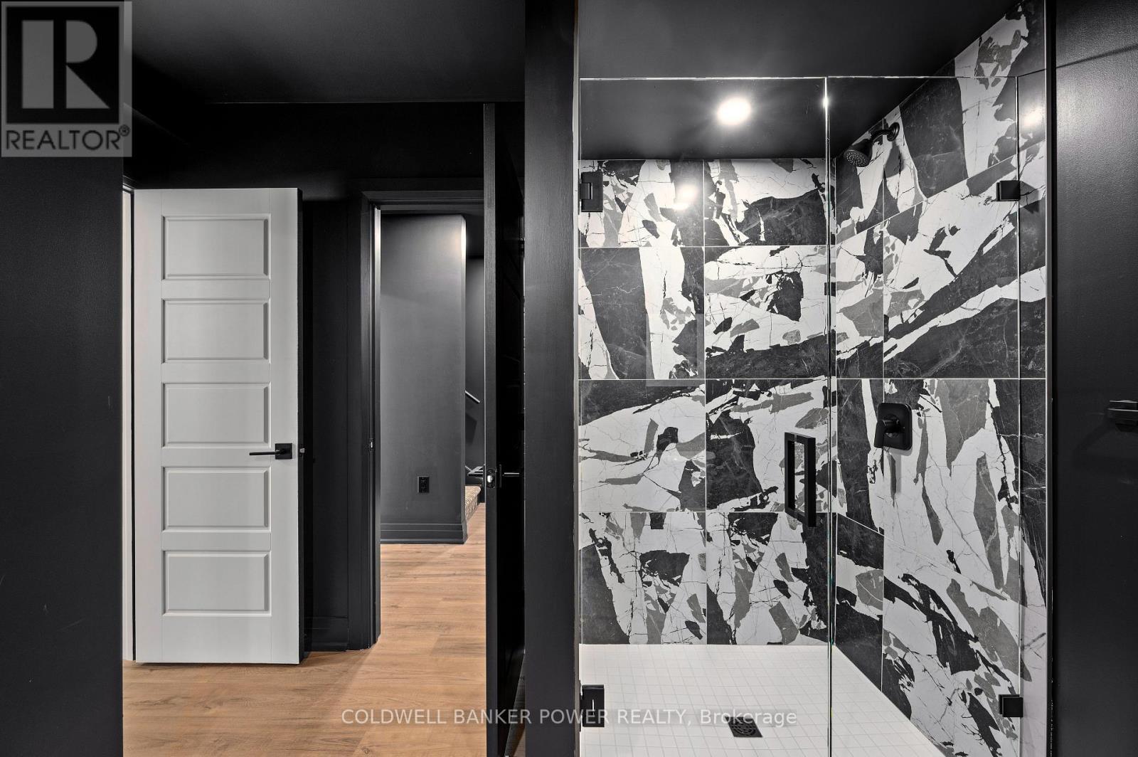 2140 Saddlerock Avenue, London North (North S), ON