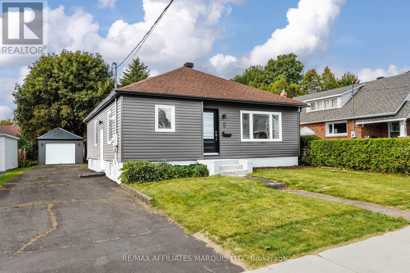 5 Anthony Street, Cornwall, ON