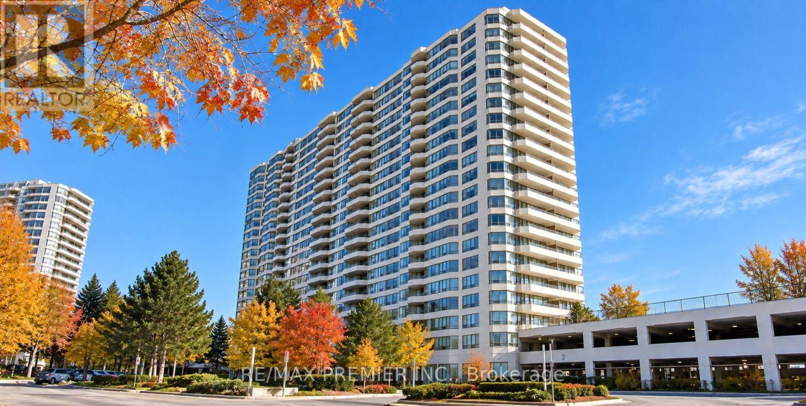 1923 - 3 Greystone Walk Drive, Toronto, ON