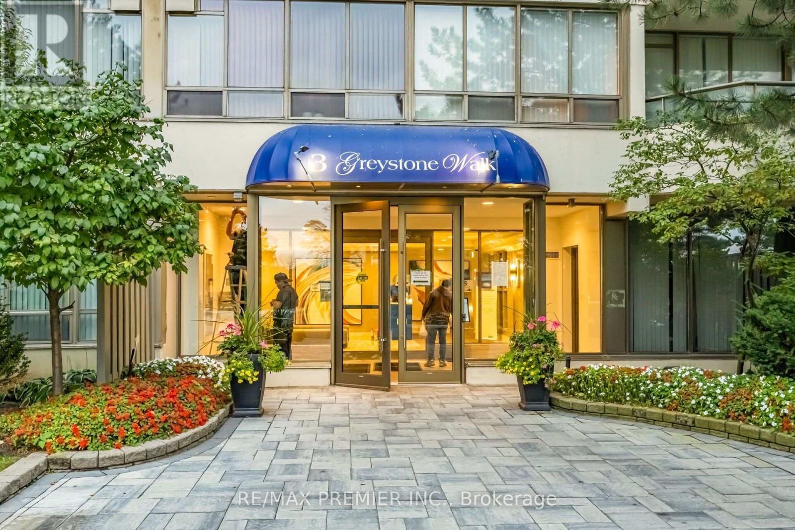 1923 - 3 Greystone Walk Drive, Toronto, ON