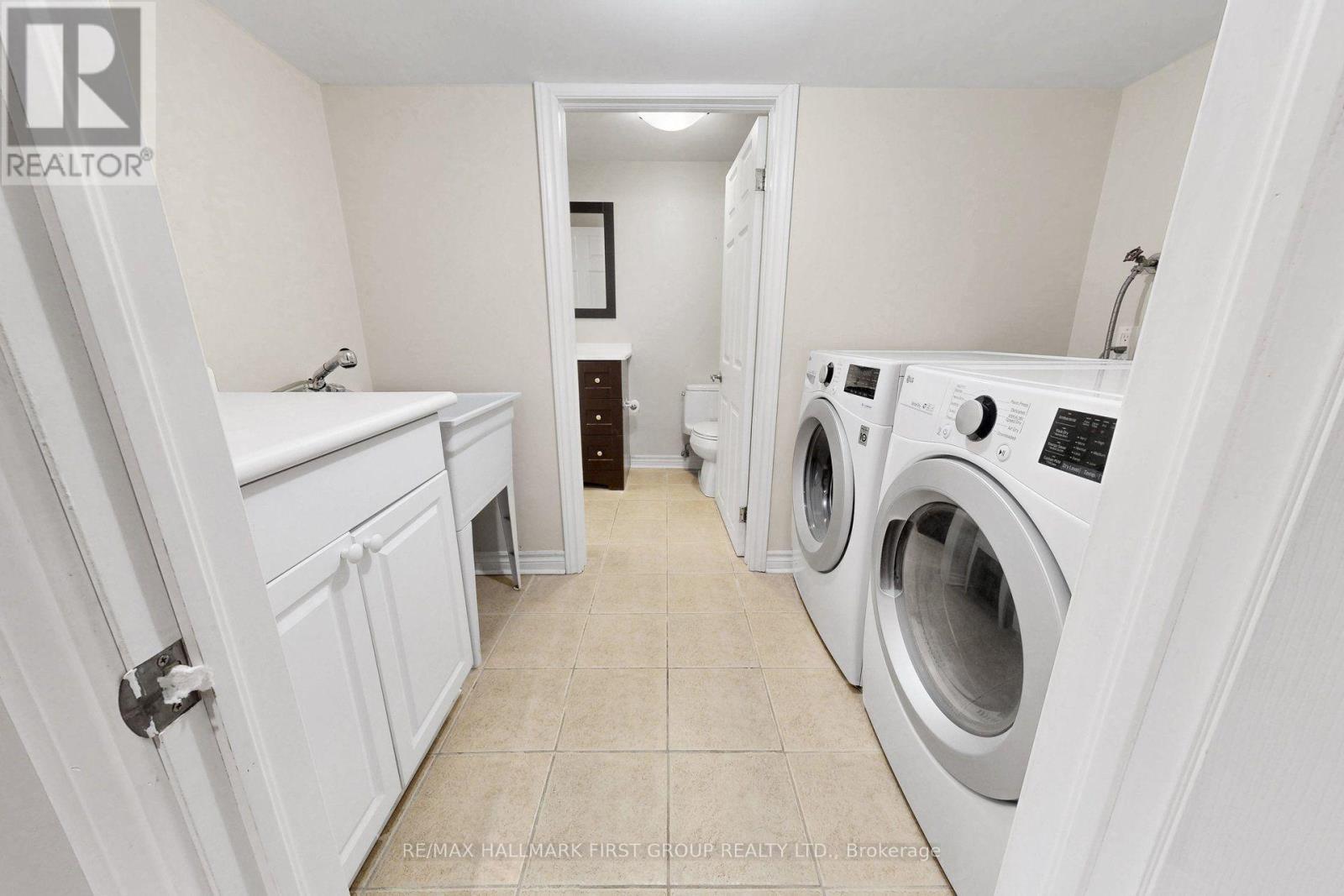 789 Hillcrest Road, Pickering, ON