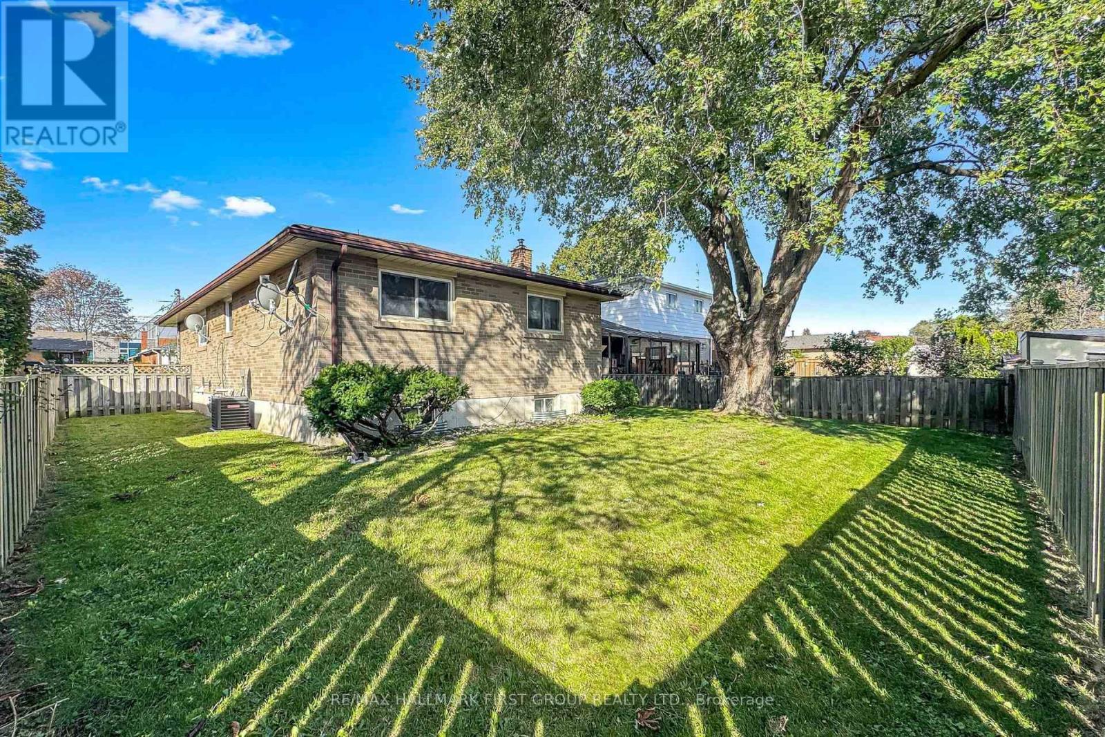789 Hillcrest Road, Pickering, ON