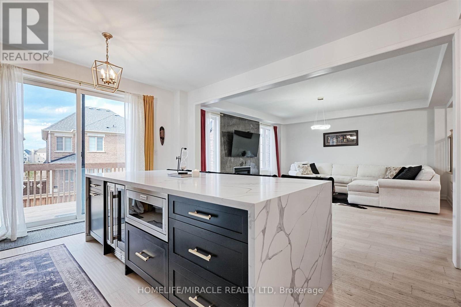 50 Chorus Crescent, Vaughan, ON