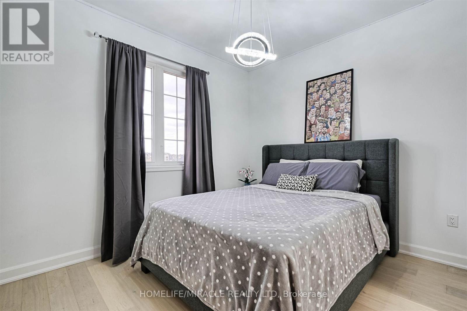 50 Chorus Crescent, Vaughan, ON