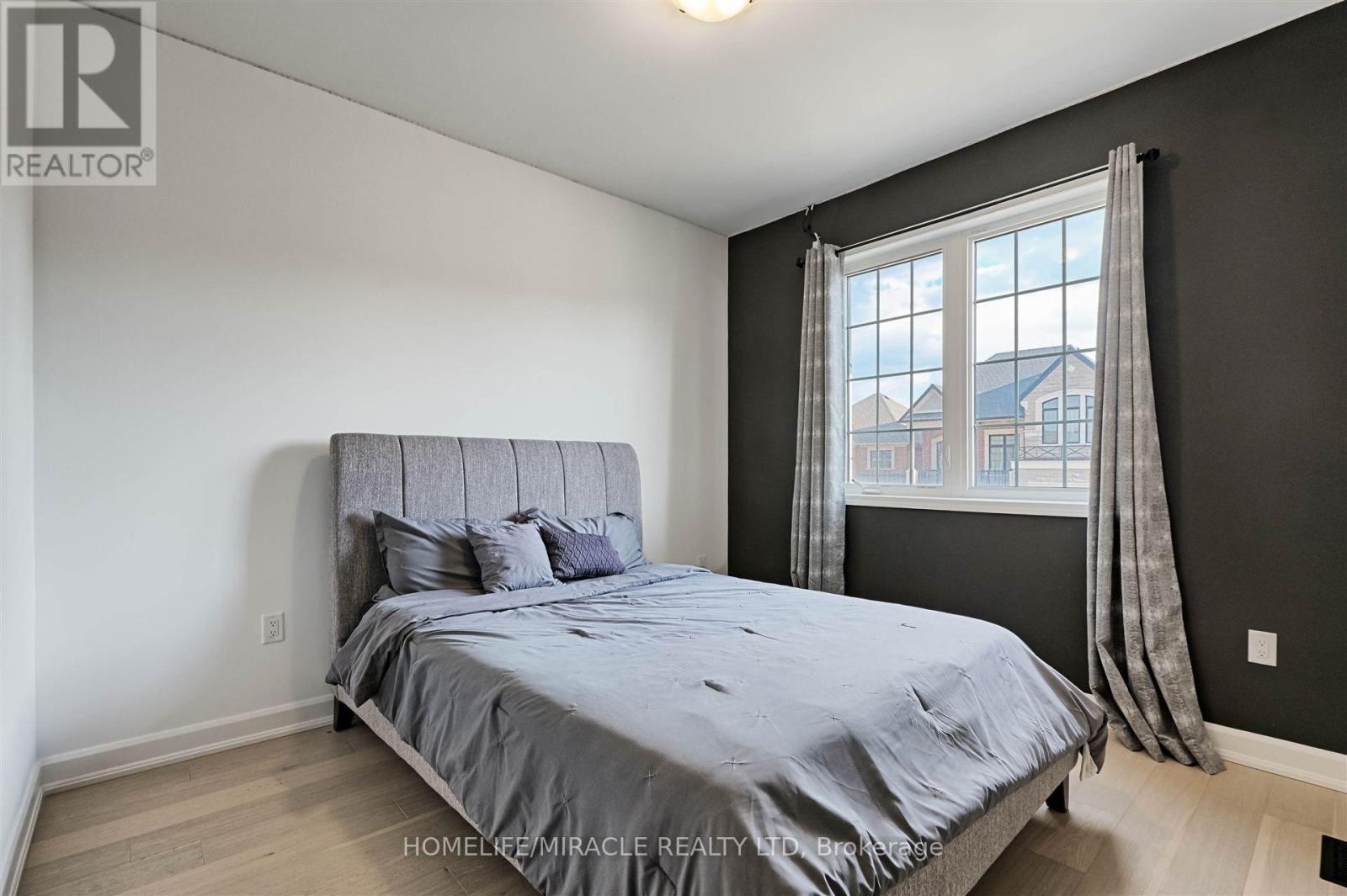 50 Chorus Crescent, Vaughan, ON