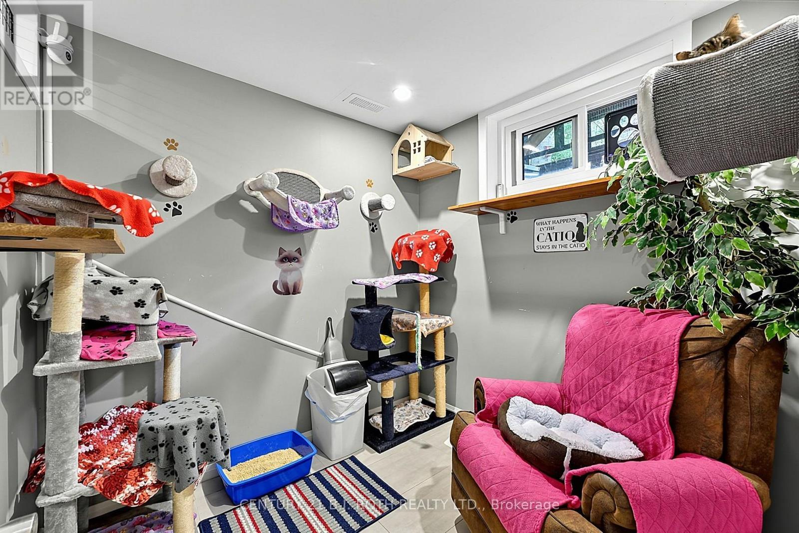 25 Glengrove Avenue, Oro-Medonte, ON