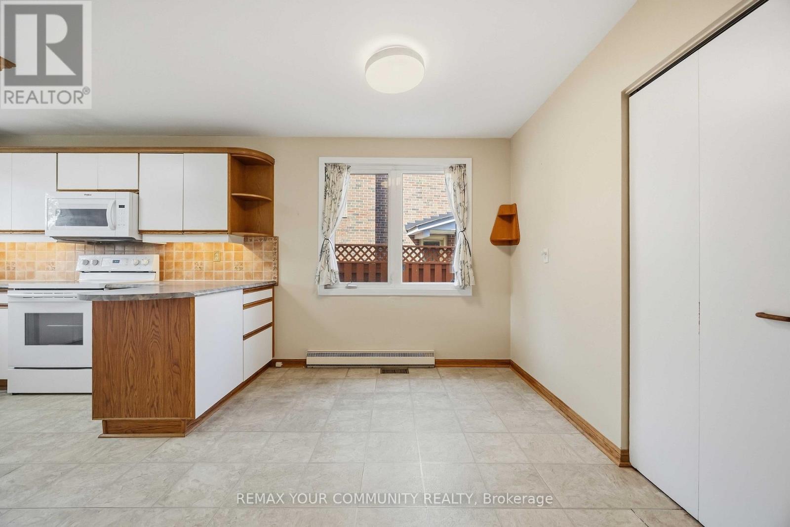 588 Huntingwood Drive, Toronto, ON