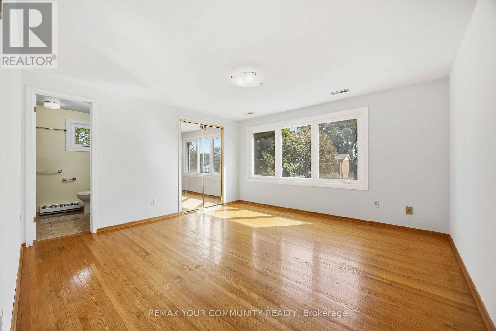 588 Huntingwood Drive, Toronto, ON