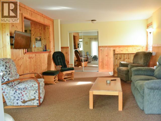 40 Ogilvie Crescent, Faro, YT